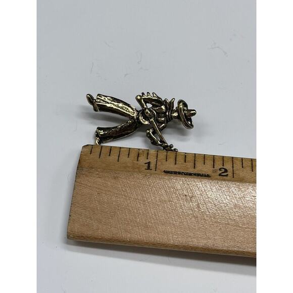 Vintage Mariachi Banjo Brooch Pin Gold-Tone Rustic Metal Retro Cowboy Man Taiwan - Picture 7 of 7